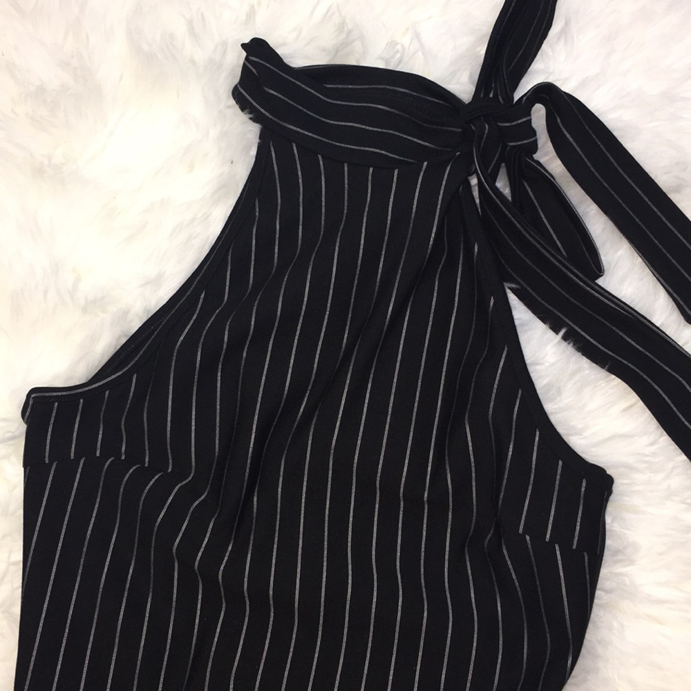 Classy Pin Striped Bow Tie Dress - Picture 5 of 5